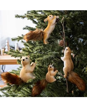Dekorasi Natal Boneka Xmas Doll Squirrel